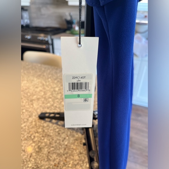 NWT - Calvin Klein dress ~ Size 8 - Picture 3 of 5